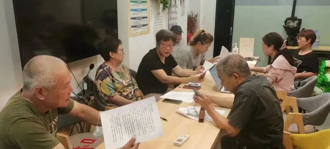 im电竞共建“美丽楼道”！杨浦这个居民区焕发新活力(图2)